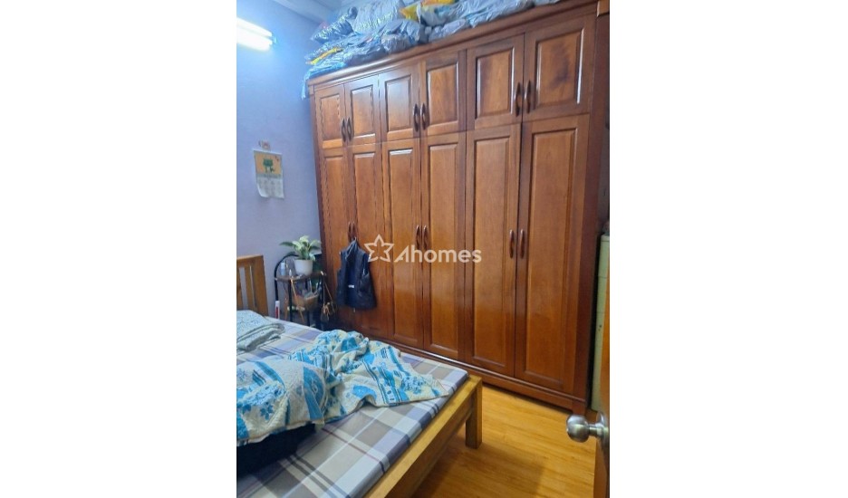 Vị trí yên tĩnh, gần ga tàu điện trên cao, tiện ích ngập tràn, giá cực tốt có thương lượng: